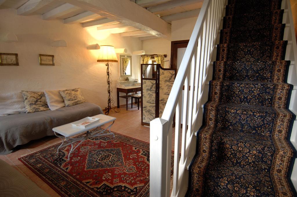 Chateau Du Max Le Theil  Room photo